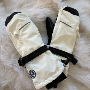 Lands' End White and Black Ski Mittens